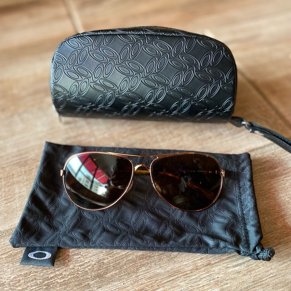 OAKLEY Tie Breaker Women’s Sunglasses
